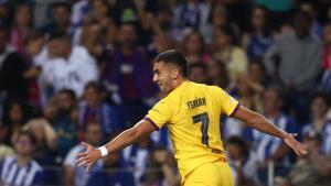 Ferran Torres celebra su gol en Do Dragão a Oporto.