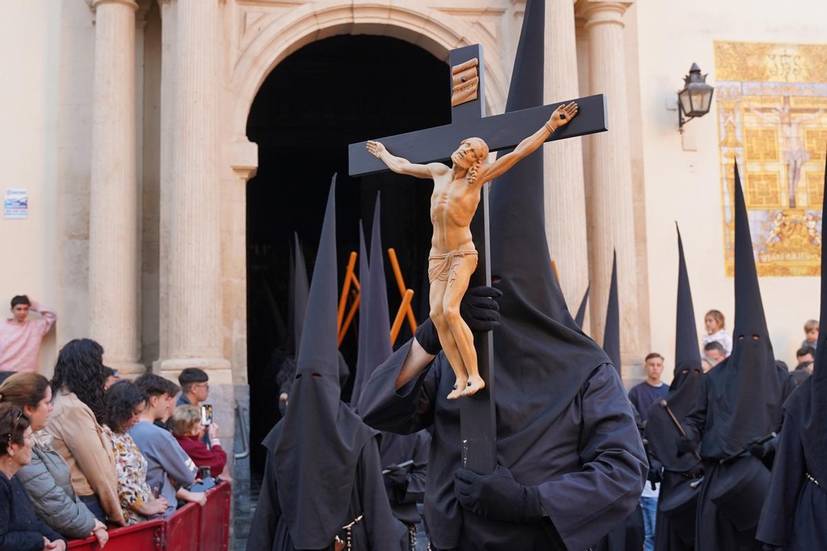 El Vía Crucis, en imágenes El Vía Crucis, en imágenes