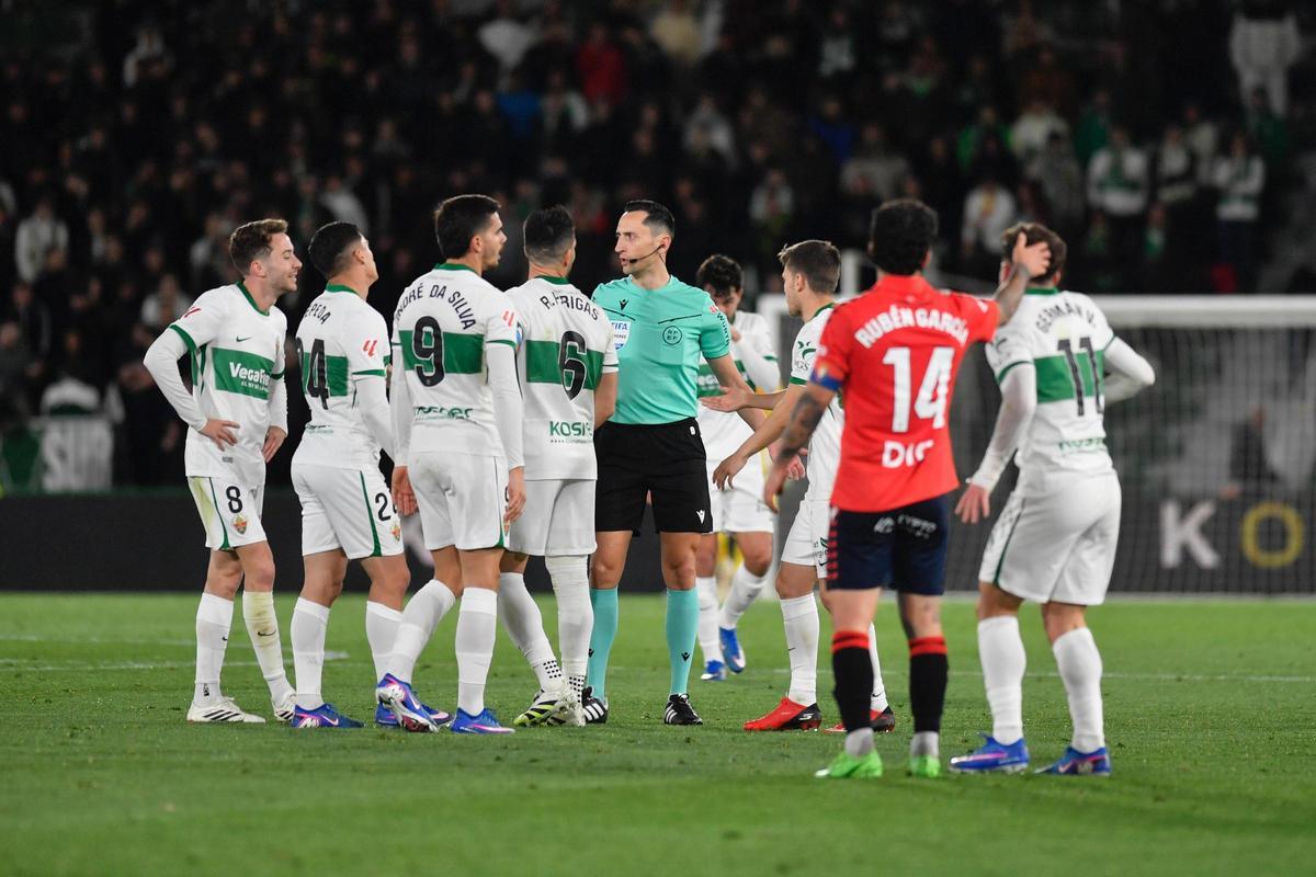 Elche CF - Osasuna: las imágenes del partido