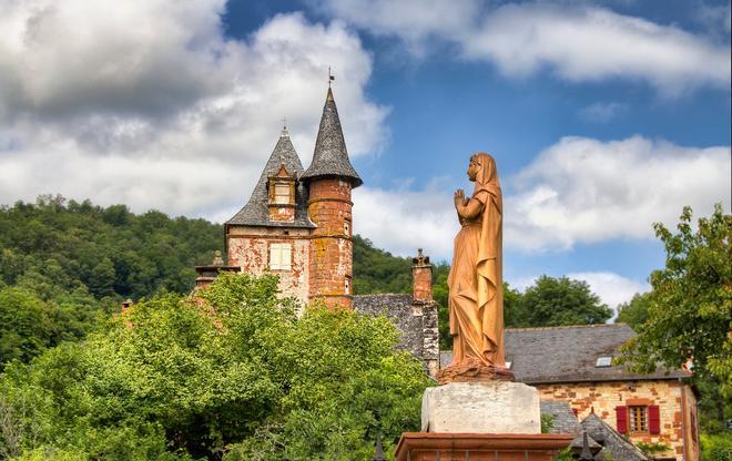 Collonges-la-Rouge