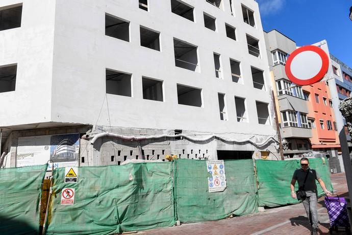 30-03-20  LAS PALMAS DE GRAN CANARIA. CIUDAD. LAS PALMAS DE GRAN CANARIA. Obras de la construcción paradas por la nueva ordenanza del Gobierno para parar el Covid-19.  Fotos: Juan Castro.