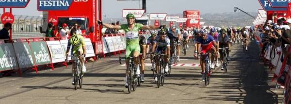 La Vuelta en Motorland