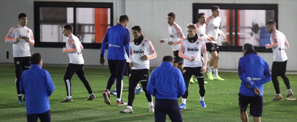 Entrenamiento del Valencia CF antes del Vila-real.