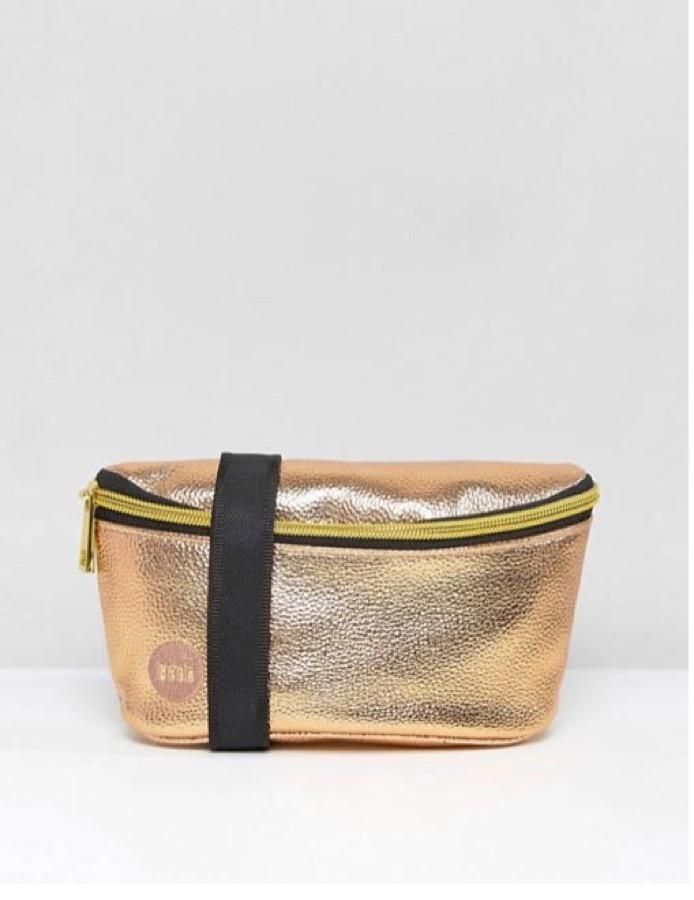 La riñonera es tendencia Asos
