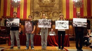 Homenaje a las deportadas al campo de Ravensbruck en el Ayuntamiento de Barcelona, en el 2009.