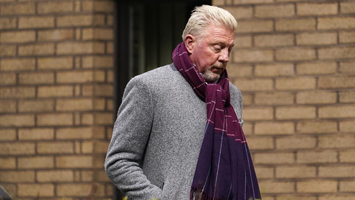 Boris Becker, ehemaliger Tennis-Profi aus Deutschland, vor dem Southwark Crown Court. Im Londoner Strafprozess gegen Boris Becker haben die Geschworenen den deutschen Ex-Tennisstar in mehreren Anklagepunkten für schuldig befunden.