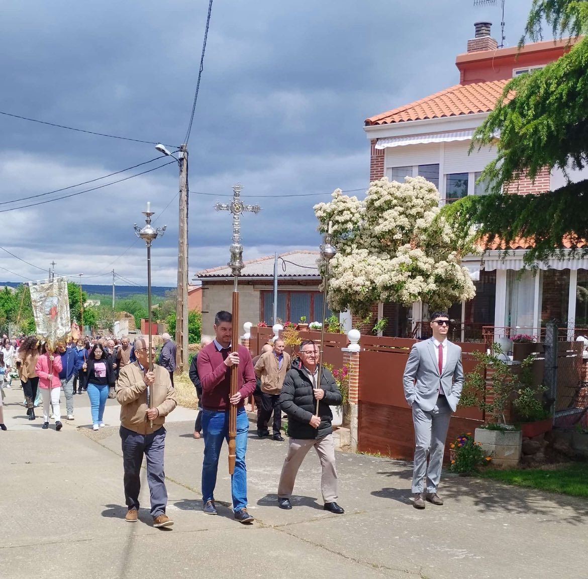 GALERÍA | La procesión de Santa Bárbara en Arrabalde, en imágenes