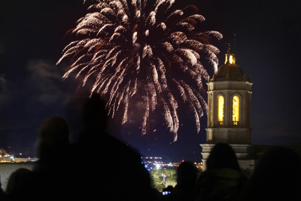 Focs artificials per tancar les Fires de Girona