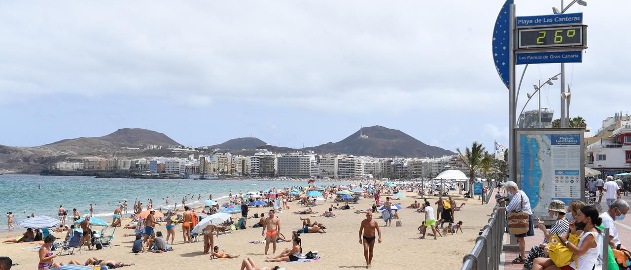 Usuarios de playas durante el mes de agosto del año pasado