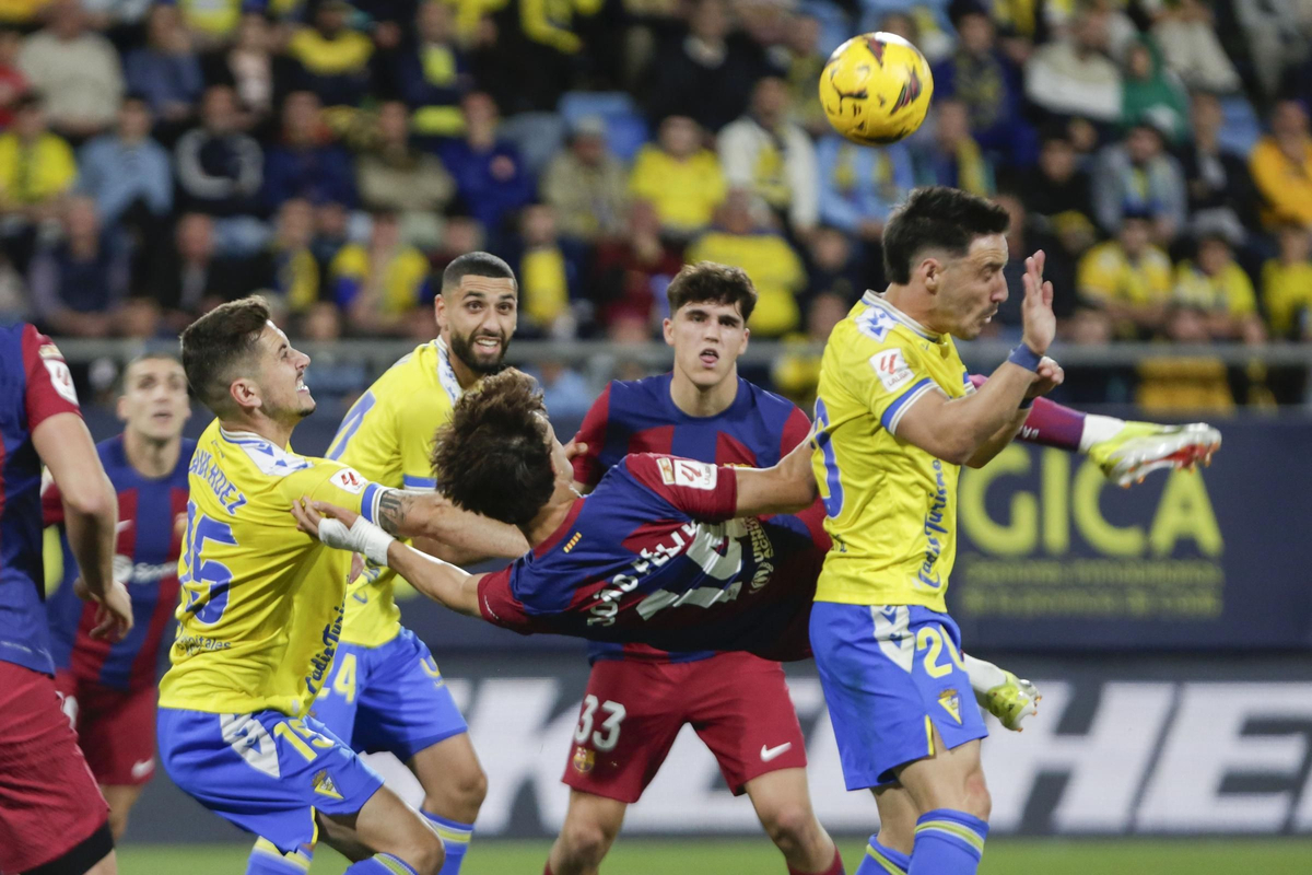 El Barça de los suplentes gana como el de los titulares El Barça de los suplentes gana como el de los titulares
