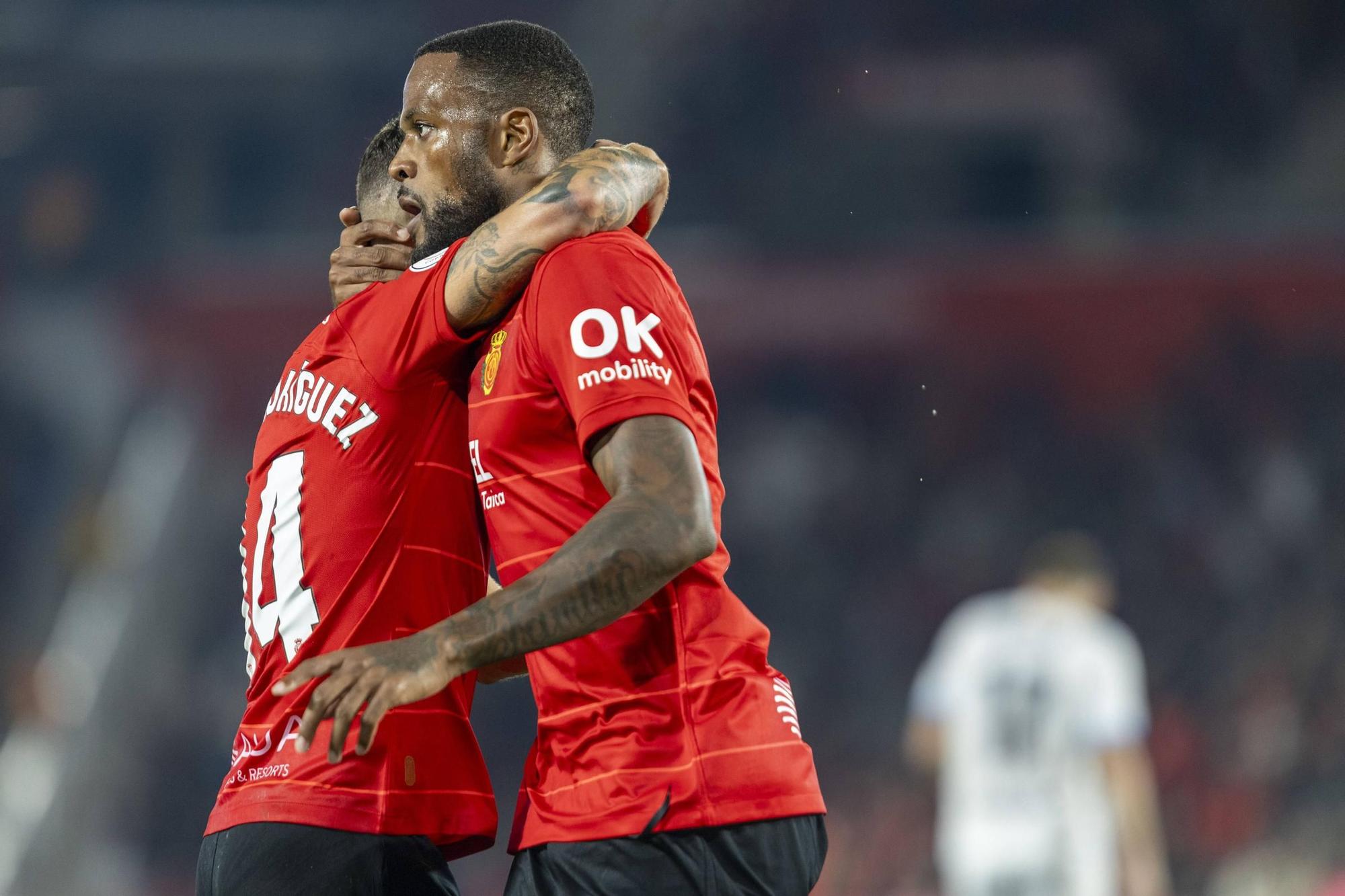 RCD Mallorca-Girona: Las mejores fotos de la victoria (3-1) del Mallorca en la eliminatoria de Copa del Rey