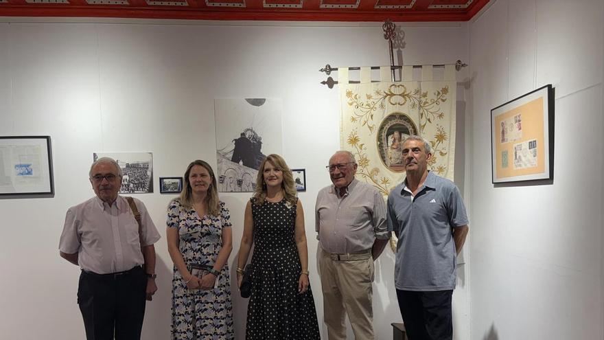 GALERÍA | Inauguración de la exposición fotográfica "El Canto de la Fe" en la Casa de Cultura de Toro
