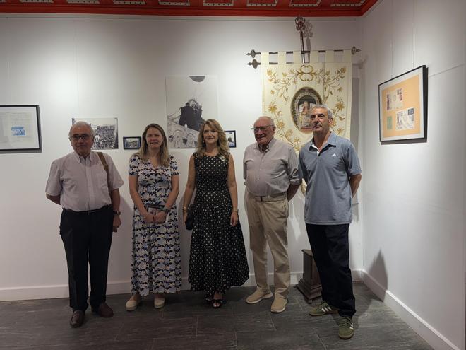 GALERÍA | Inauguración de la exposición fotográfica "El Canto de la Fe" en la Casa de Cultura de Toro