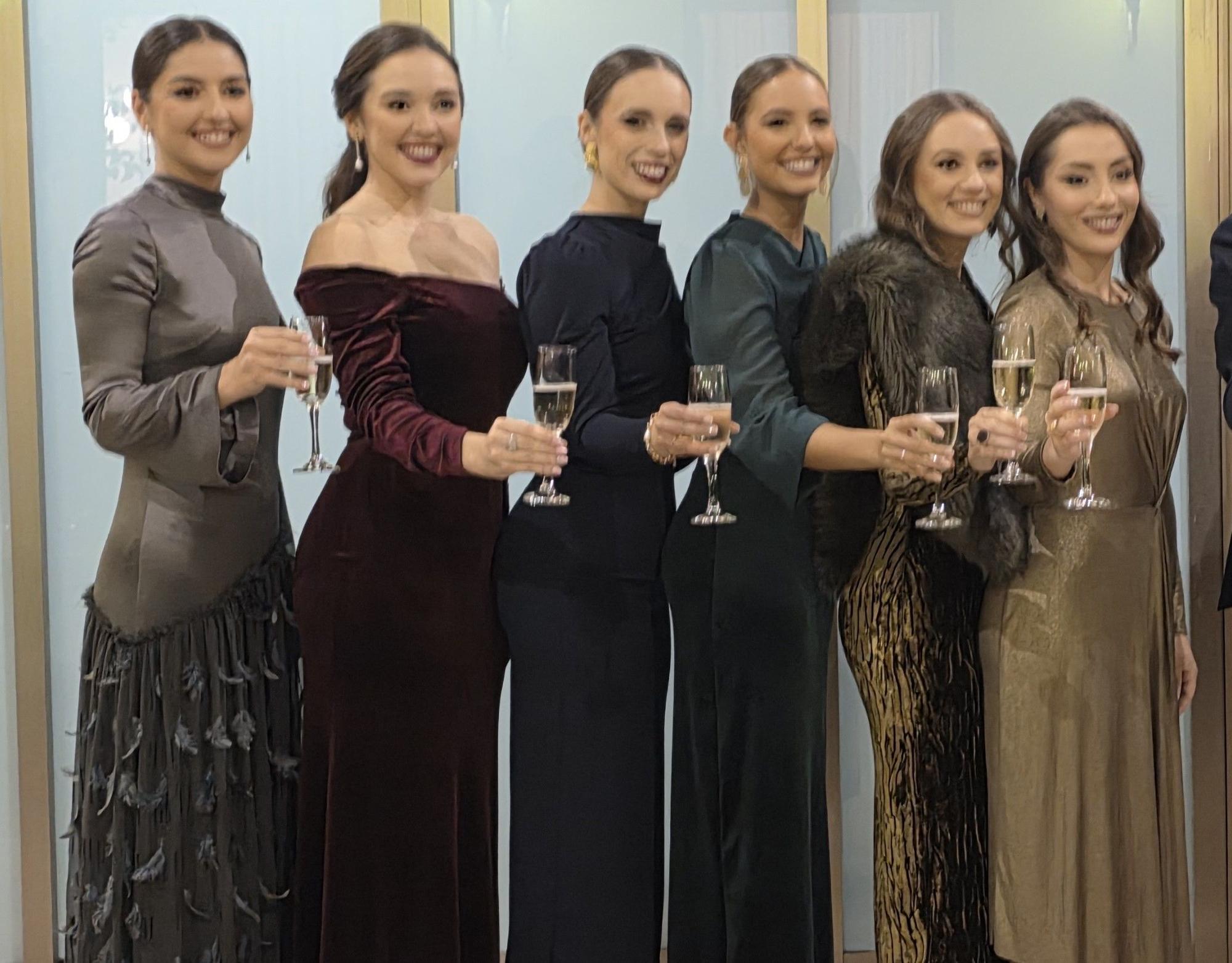 Las Fallas brindan por las fiestas de 2026