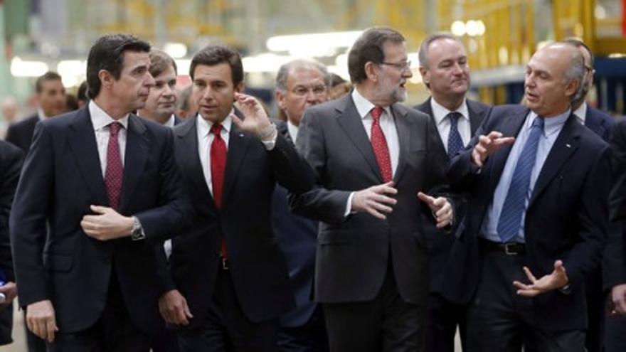 Rajoy y el presidente mundial de Ford visitan la fábrica Almussafes