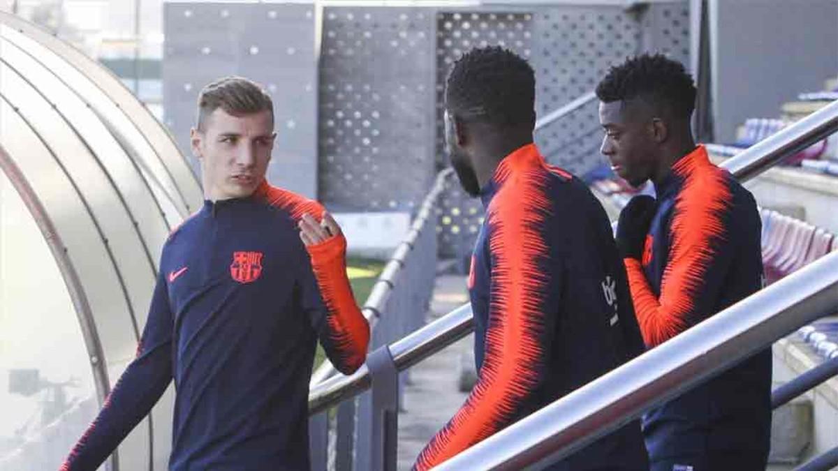 Lucas Digne no está preocupado por su futuro en el Barça