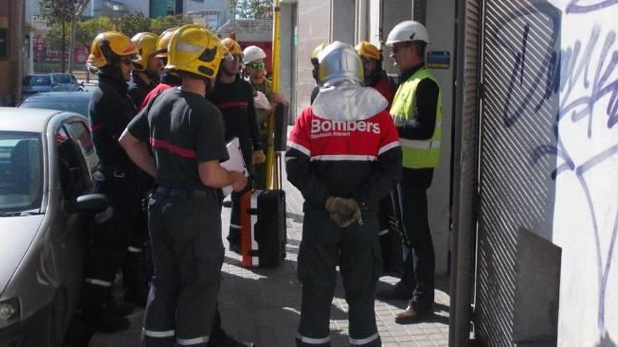 Una de las sesiones impartida por Iberdrola a los bomberos.