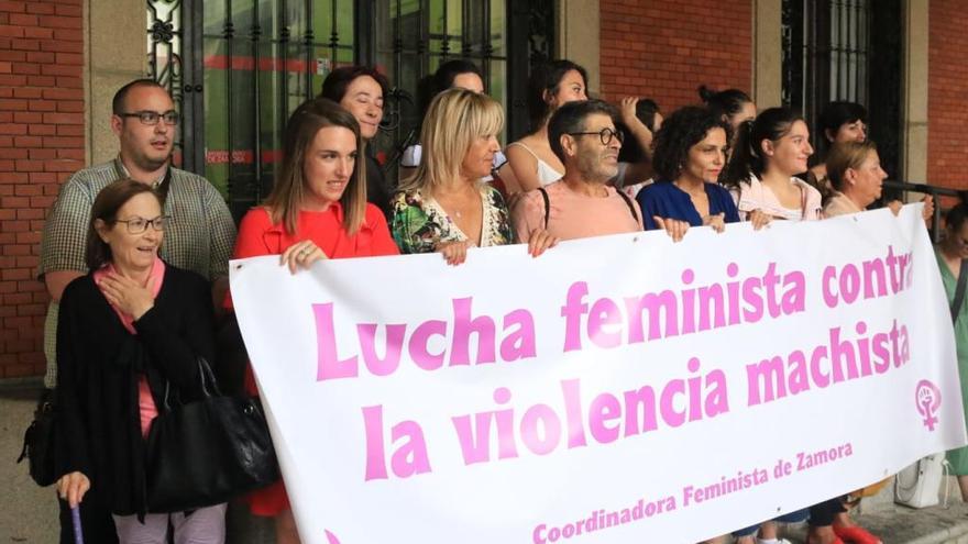 Manifestación en Zamora en apoyo a la víctima de &#039;la Manada de Manresa&#039;.