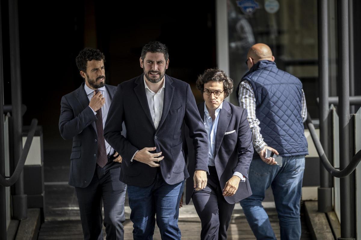 Hernández Quero, Nolasco y Figaredo, tras la única reunión pública de PP y Vox en Zaragoza, hace unos días.