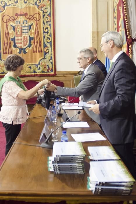 Entrega de diplomas a los alumnos 5º de PUMUO