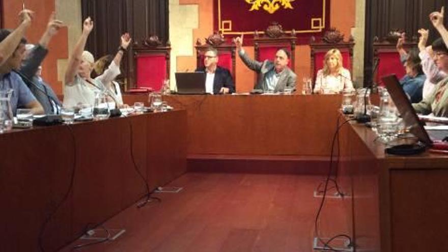 Votació al ple de l&#039;Ajuntament de Manresa