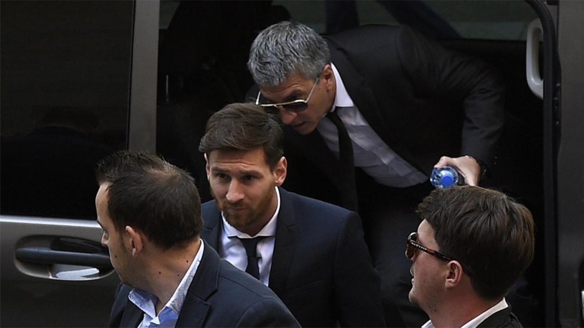 Leo y Jorge Messi llegan a la Audiencia de Barcelona el 2 de junio de 2016 para declarar en el juicio por fraude fiscal
