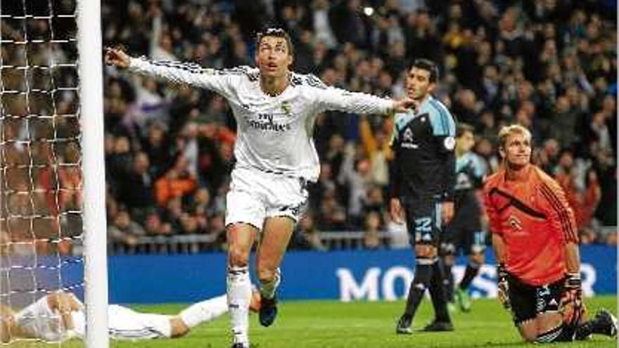 Cristiano Ronaldo reapareix al Bernabéu anotant dos gols contra un Celta que va perdonar.