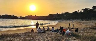 Objetivo: Acabar con la "basuraleza" en las playas arousanas