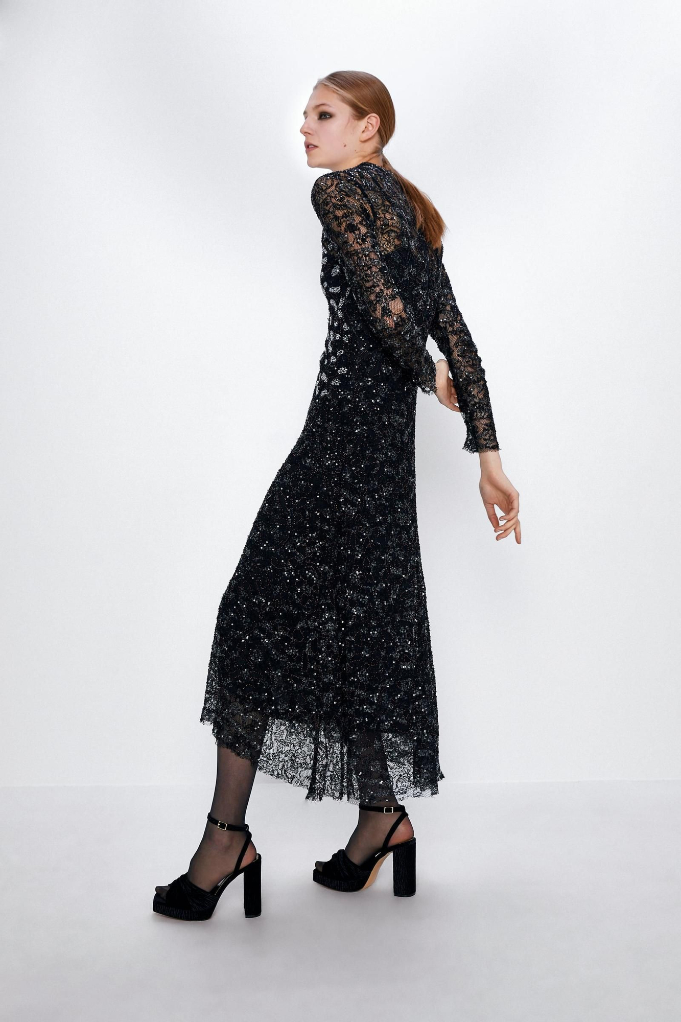 Vestido de edición limitada de Zara