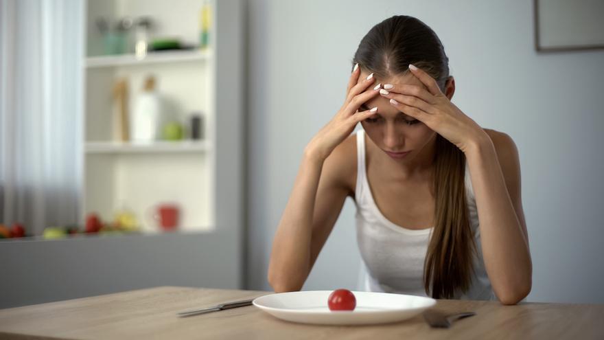 Alertan del aumento de las anemias por dietas veganas y vegetarianas en mujeres
