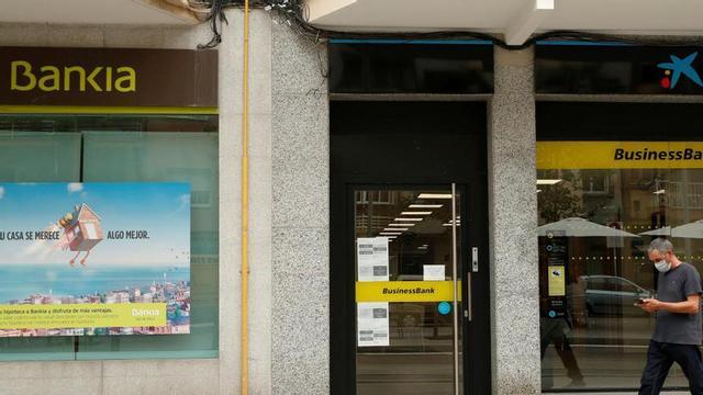 La dimensión del ajuste de plantilla, la mayor incógnita del nuevo banco