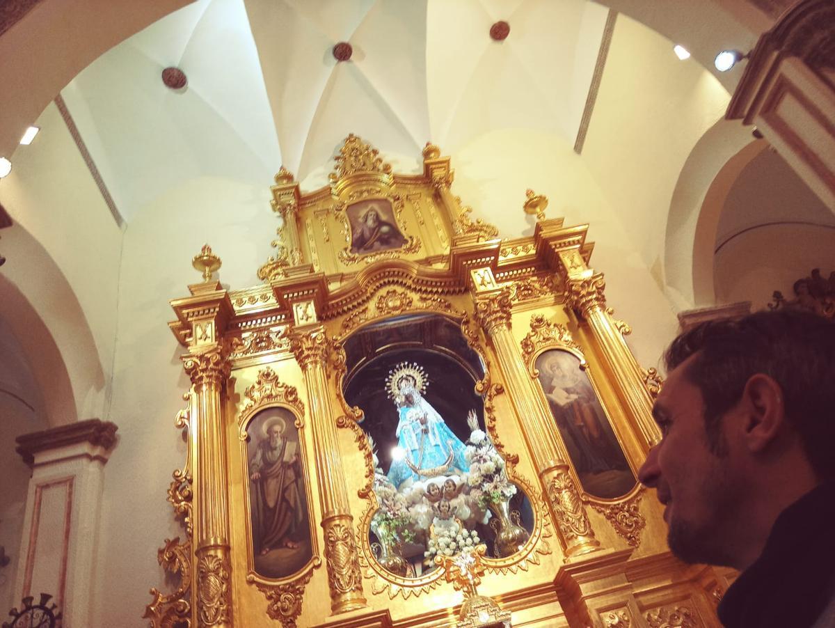 La Morenica, patrona de Villena, en el Santuario de Las Virtudes.