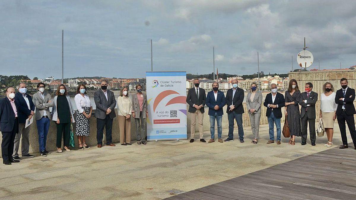 El Clúster del Turismo de Galicia se reunió con Rueda ayer en Sanxenxo.