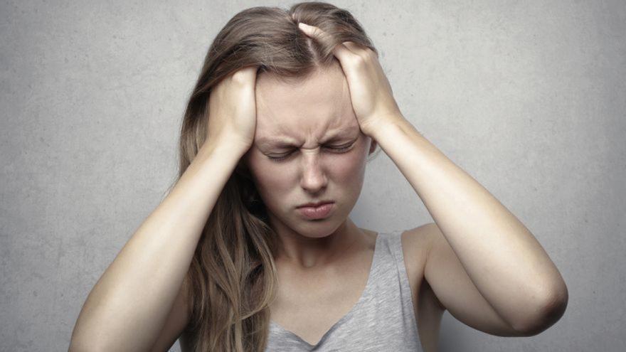 ¿Un piercing que calma el dolor de la migraña?