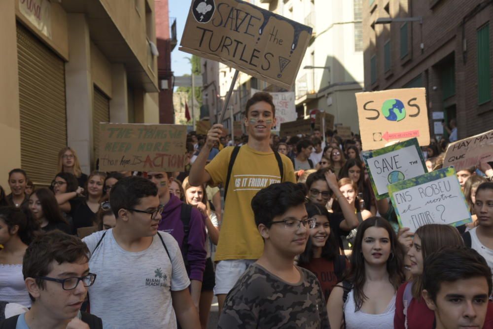 Manifestació d'estudiants a Manresa per la crisi climàtica