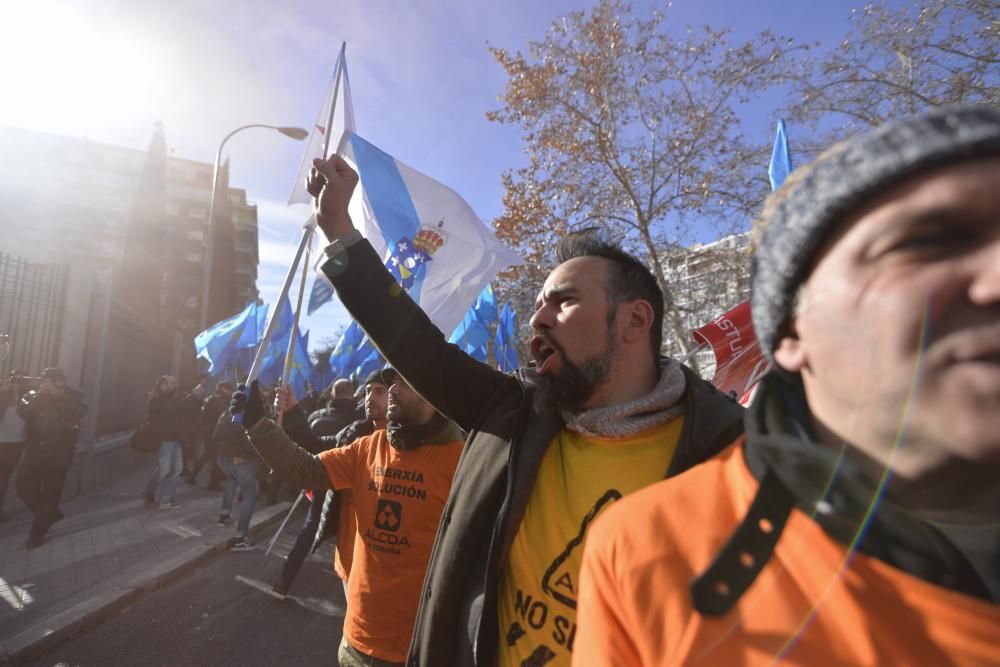 Manifestación de trabajadores de Alcoa en Madrid