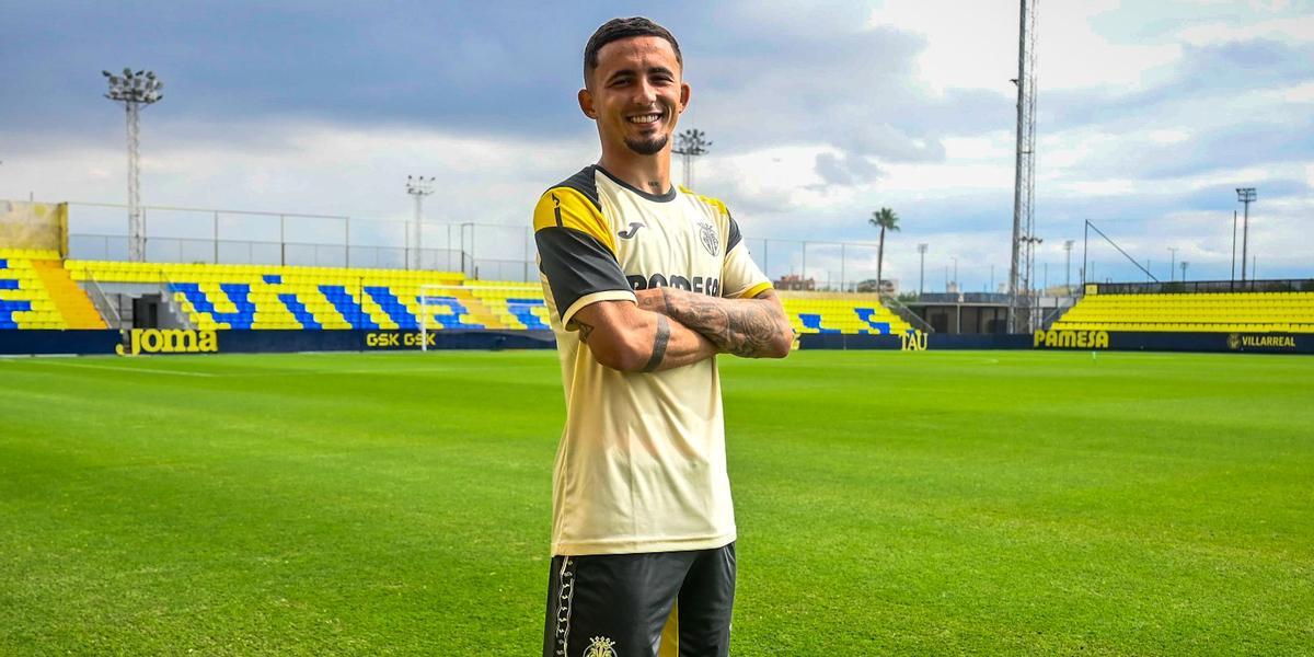 Yeremy Pino atendió a ‘Mediterráneo’ en la Ciudad Deportiva José Manuel Lleneza del Villarreal.