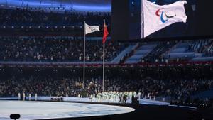 Els Jocs Paralímpics de Pequín alcen la seva bandera al crit de pau