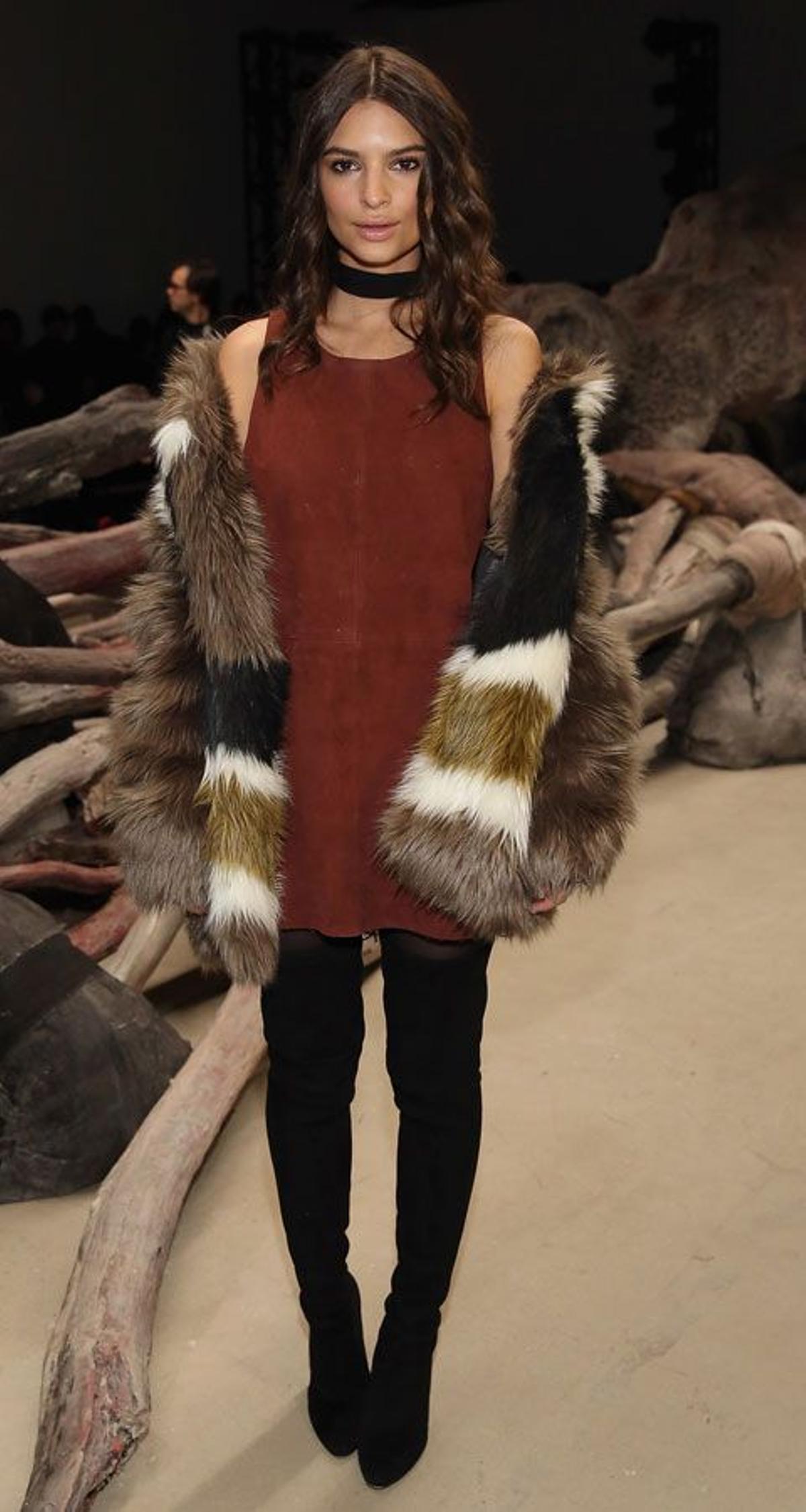¿Quién es quién? Tendencia choker y botas altas