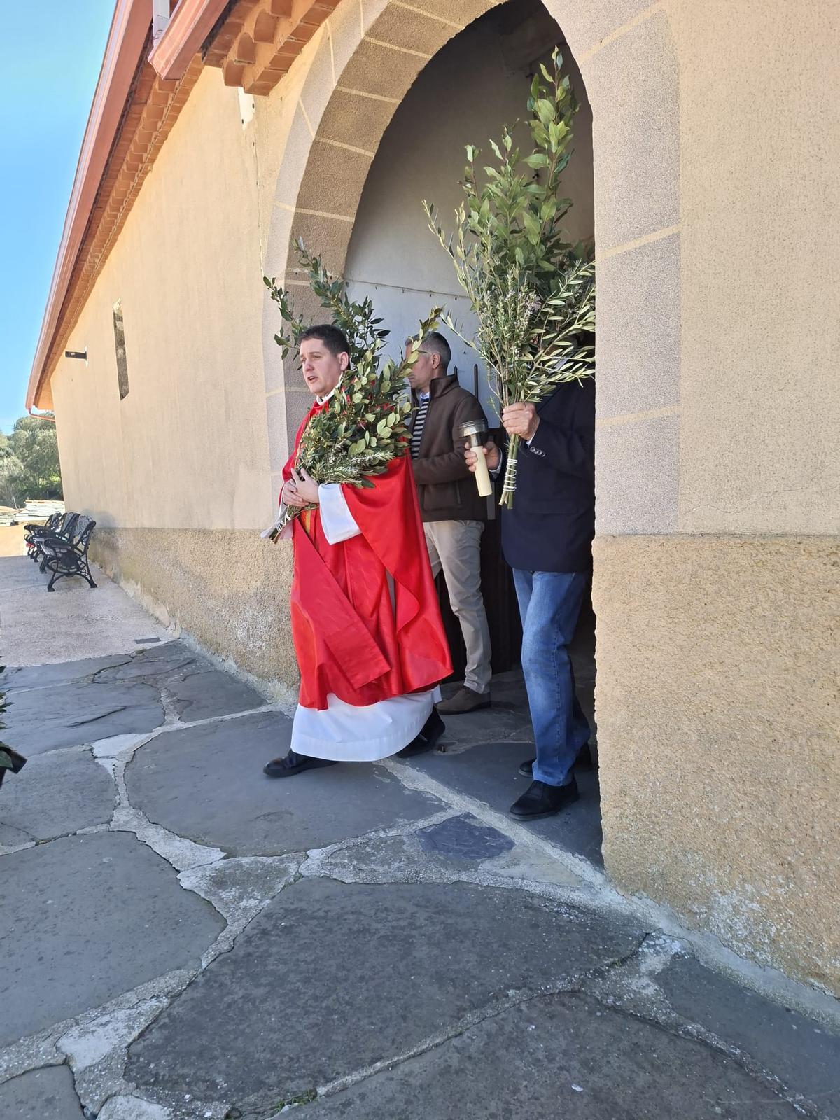 Bercianos da inicio a la "Pasión de un Pueblo" con la bendición de palmas
