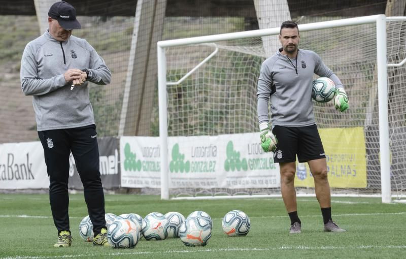 LAS PALMAS DE GRAN CANARIA. Entrenamiento de la UDLP  | 03/03/2020 | Fotógrafo: José Pérez Curbelo