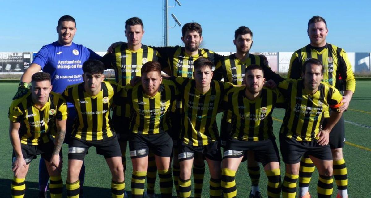 Once inicial del Moraleja CF en Villaralbo. | |  CEDIDA