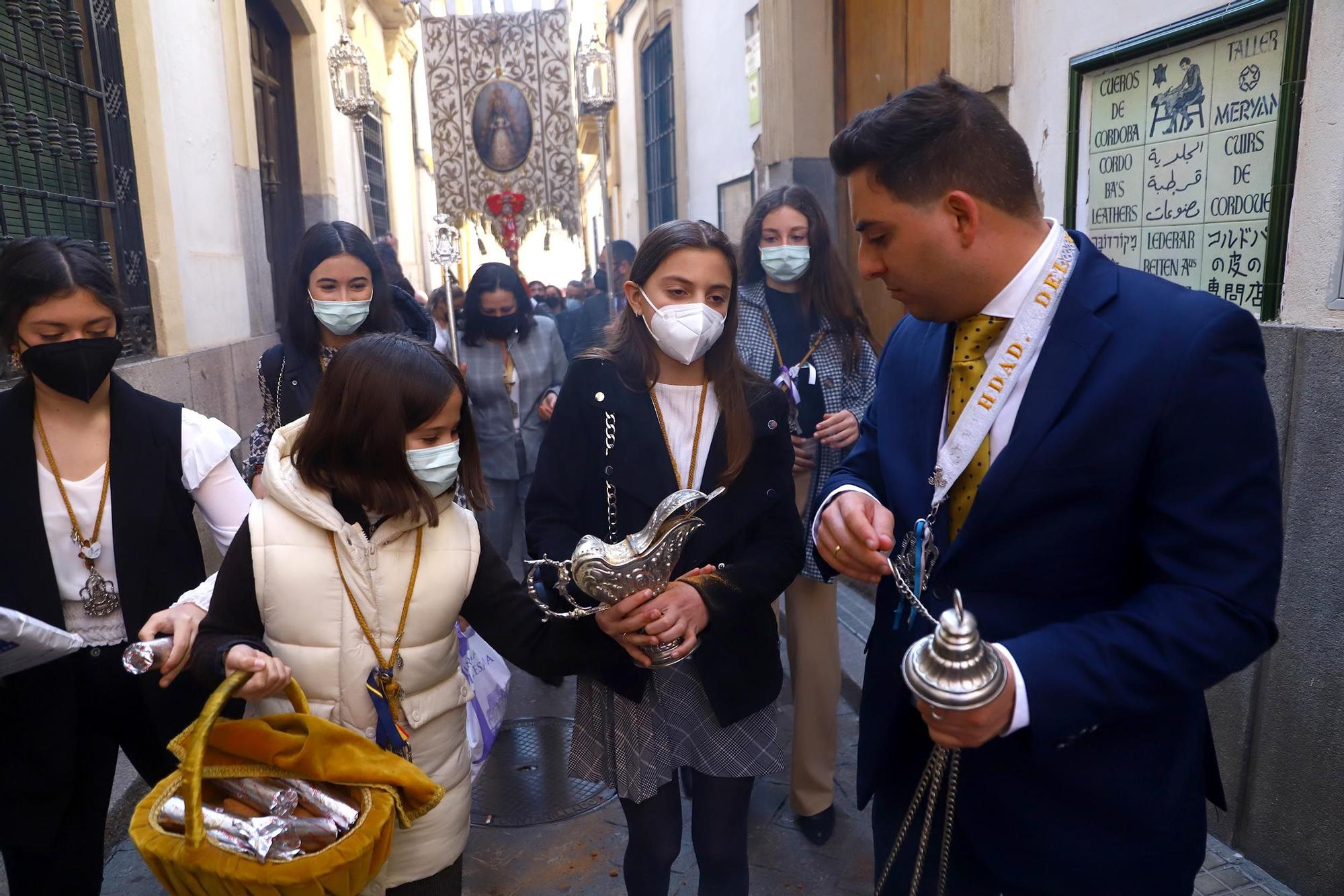 El Simpecado de la Hermandad del Rocío de Córdoba celebra su 25 aniversario