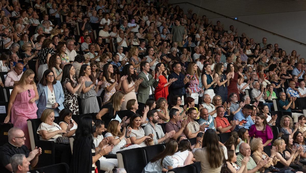Música y fuego se dan la mano en el concierto de Hogueras de INFORMACIÓn