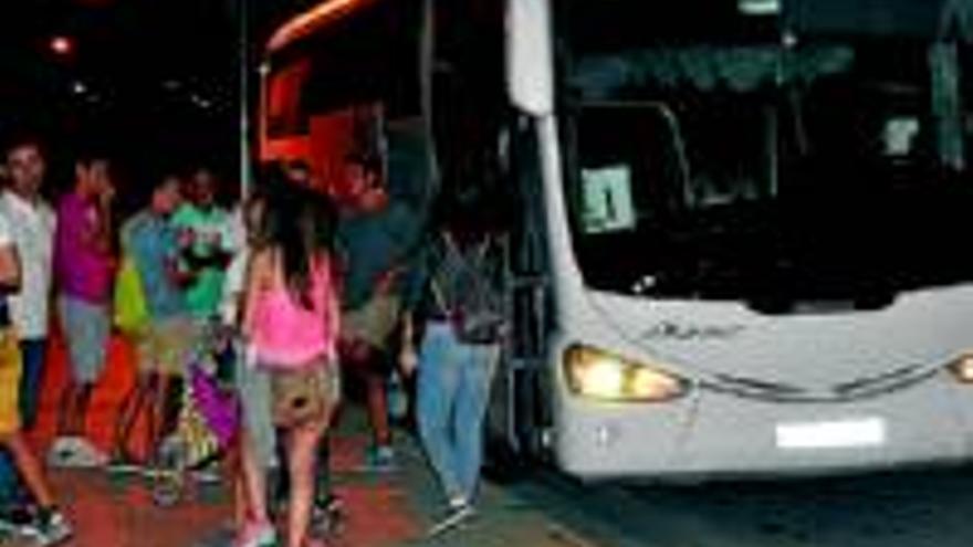 Un transporte seguro para los jóvenes que quieren ir de fiestas