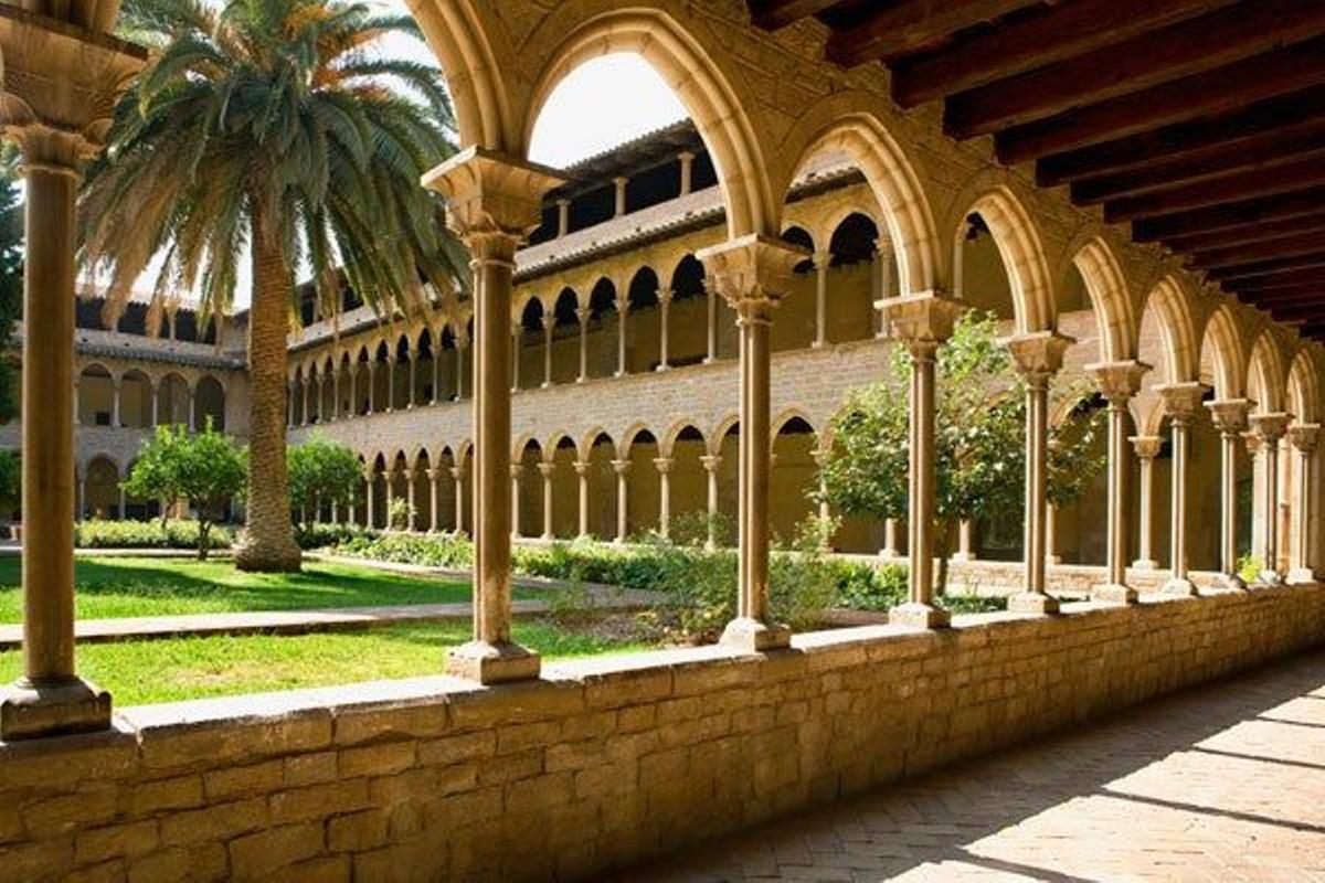 Claustro del Monasterio deSanta María de Pedralbes.