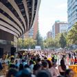 Archivo - Fans de Taylor Swift en las inmediaciones del Estadio Santiago Bernabéu, antes del segundo concierto de Taylor Swift, a 30 de mayo de 2024, en Madrid (España).