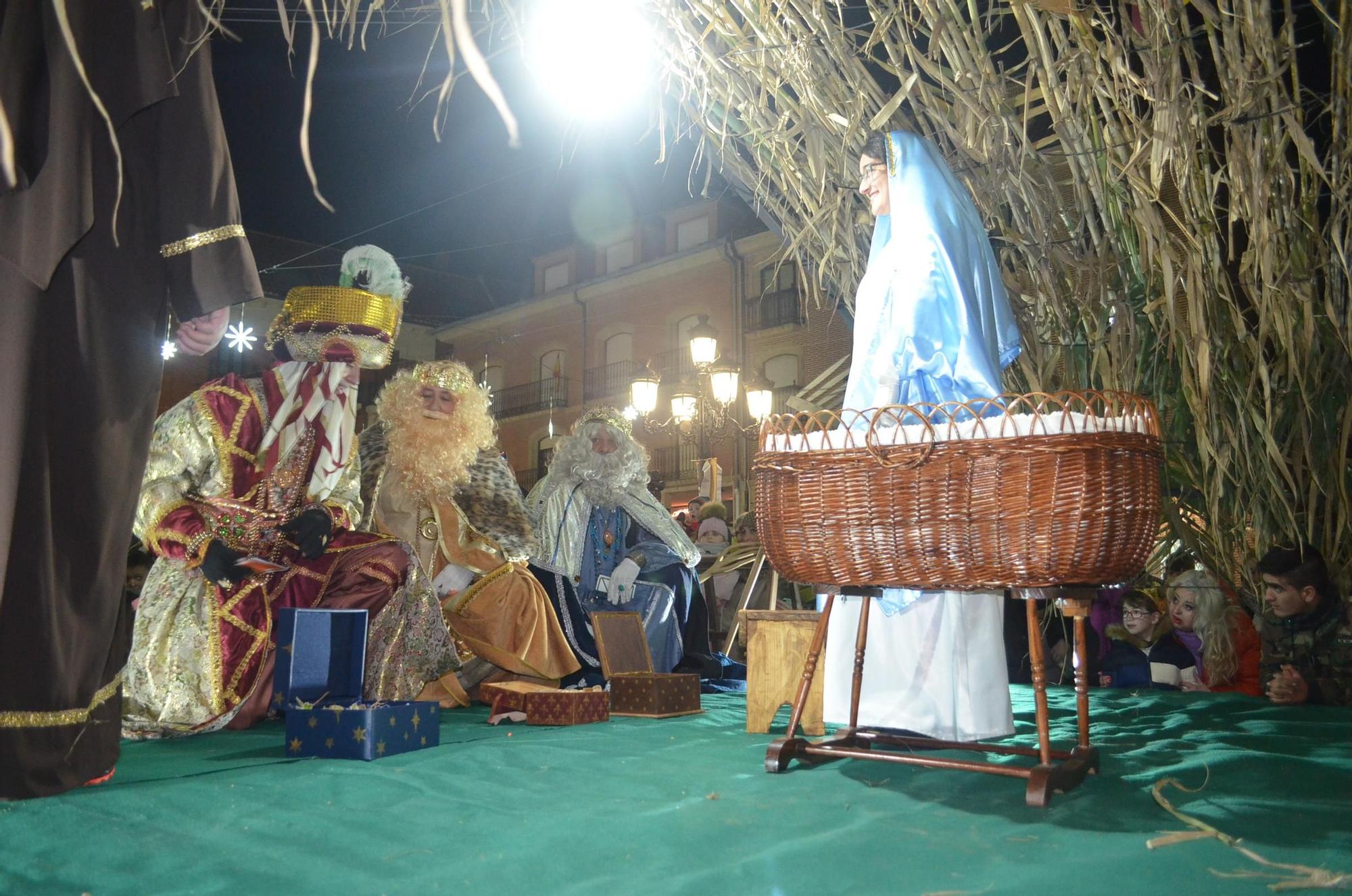 GALERÍA | Benavente vive la magia de la noche de Reyes