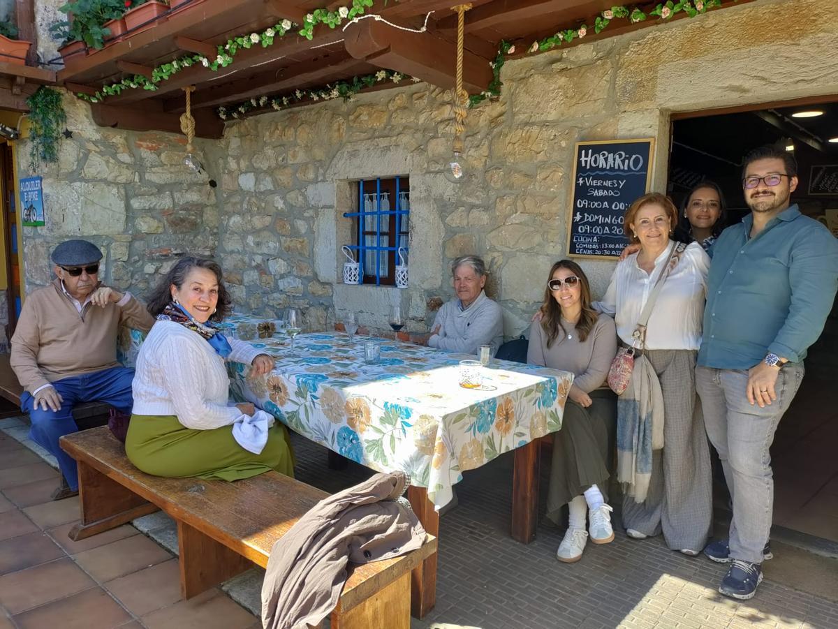 La vuelta a Asturias de la familia Ordoñez La vuelta a Asturias de la familia Ordoñez