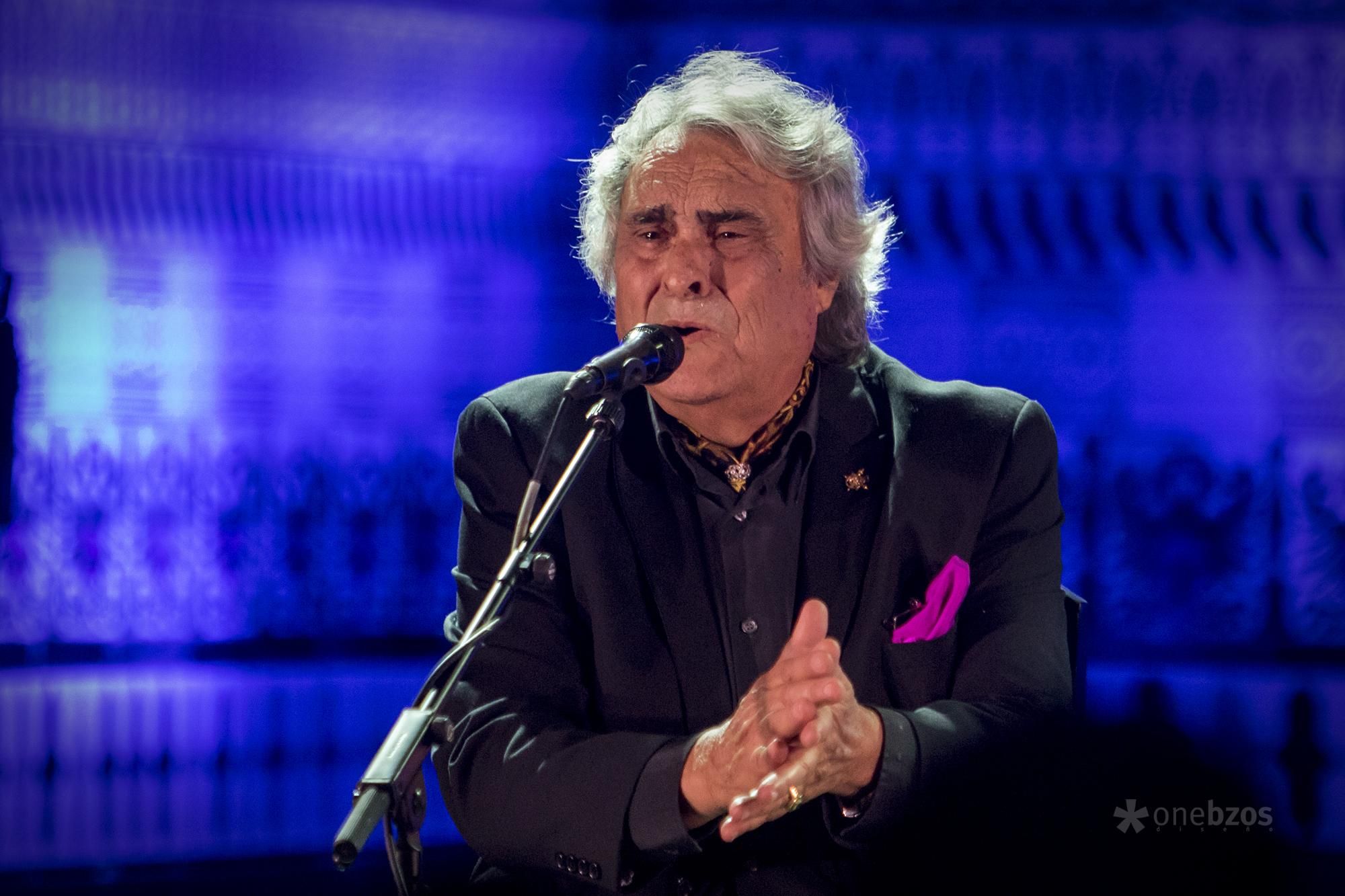 Fotogalería | José de la Tomasa celebra '50 años con el cante' en la Bienal